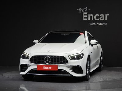 MERCEDES-BENZ E-CLASS - 2
