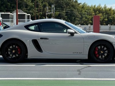 PORSCHE 718 CAYMAN GTS 4.0 - 3