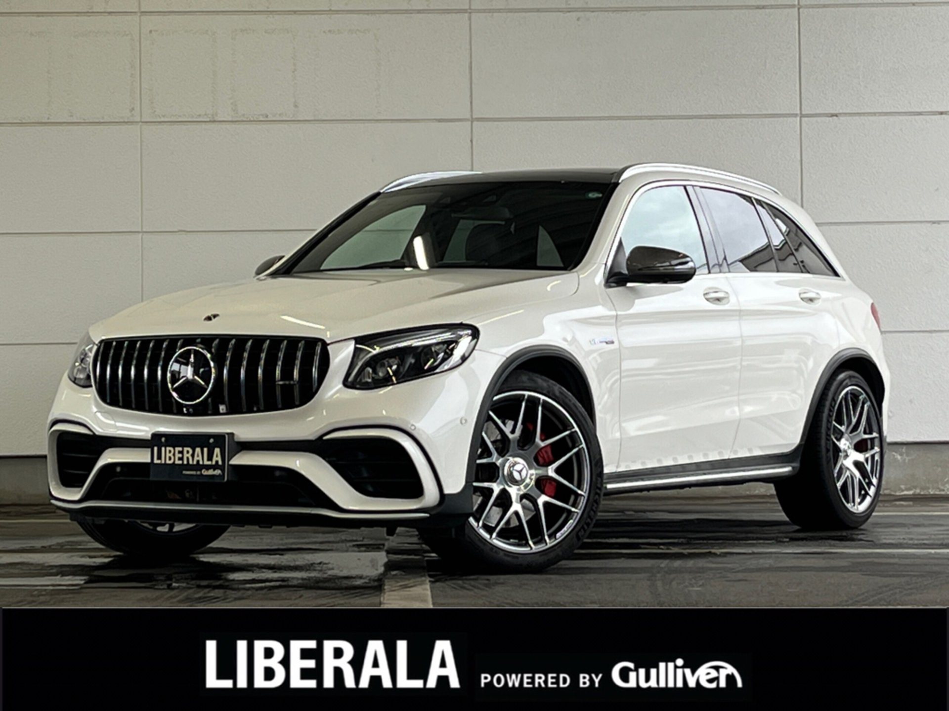 MERCEDES-BENZ GLC AMG - View 1