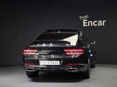 GENESIS G80 (RG3) - 3