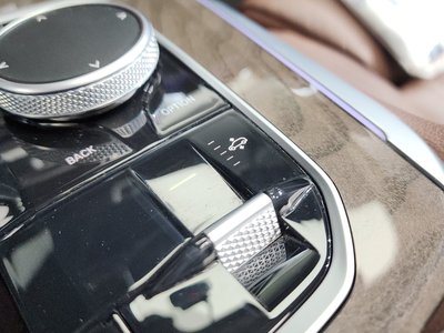 2021 BMW X5 — миниатюра 20