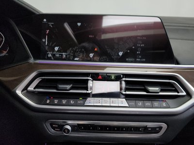 2021 BMW X5 — миниатюра 18