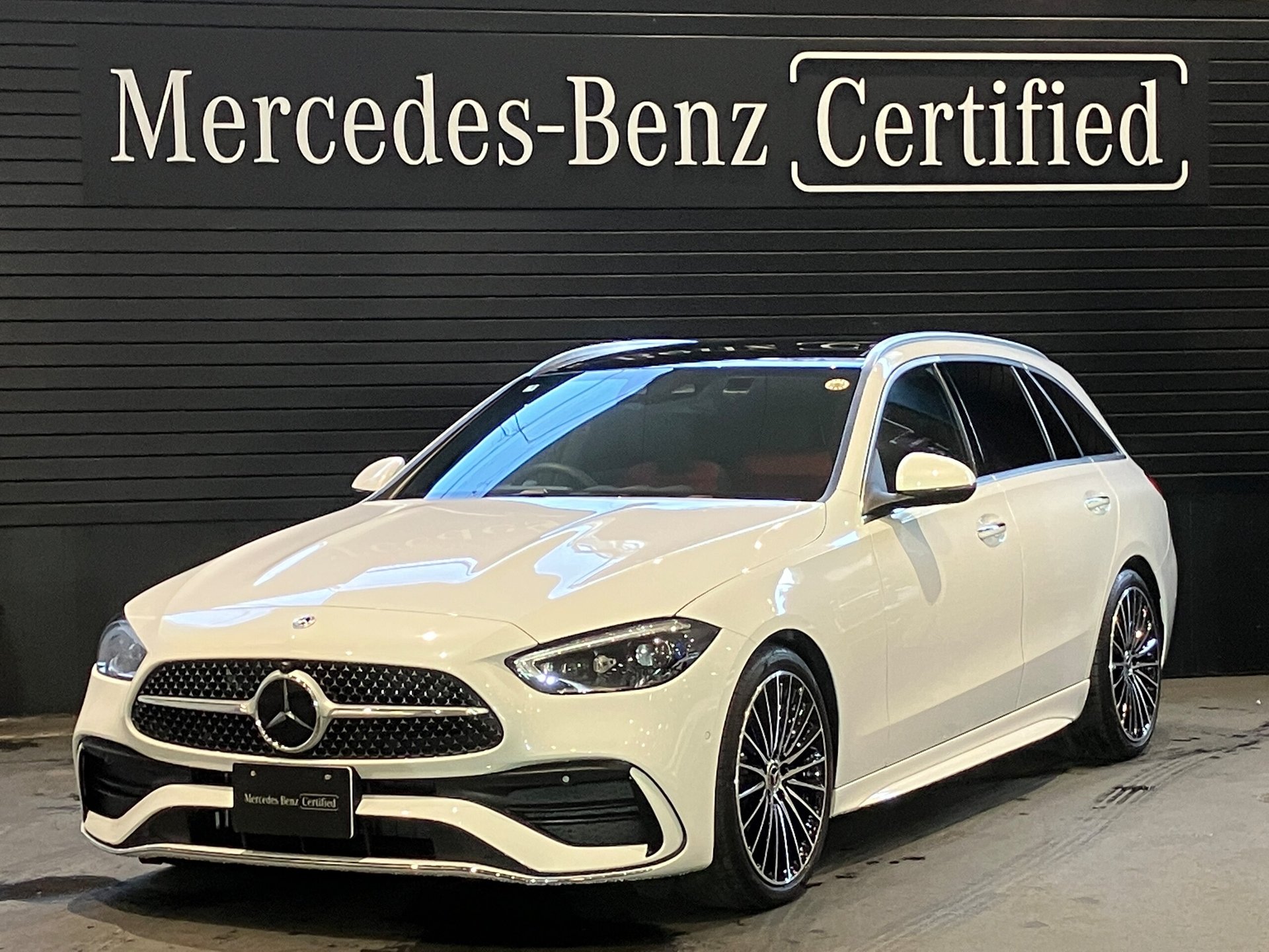 MERCEDES-BENZ C-CLASS - View 1