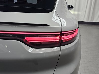 2020 Porsche CAYENNE photo 10