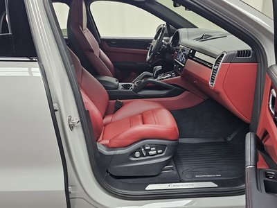 2020 Porsche CAYENNE 缩略图 16