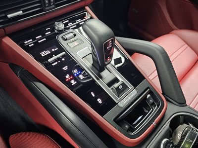 2020 Porsche CAYENNE 缩略图 12