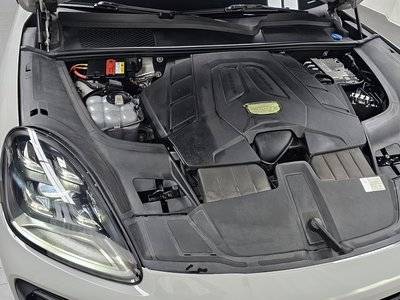2020 Porsche CAYENNE photo 7