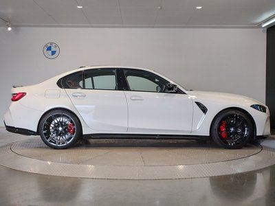 2025 BMW M3 SEDAN thumbnail 25