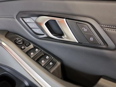 2025 BMW M3 SEDAN thumbnail 72