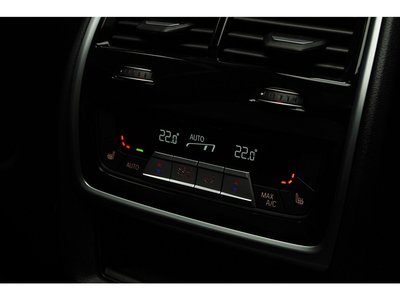 صورة مصغرة 47 لـ 2025 BMW X7