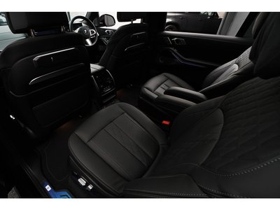 صورة مصغرة 19 لـ 2025 BMW X7