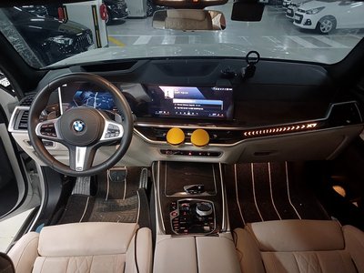 BMW X7 - 4
