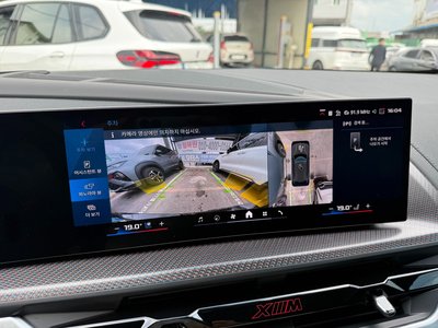 2025 BMW XM — миниатюра 15