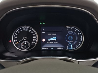 GENESIS GV80 - 8