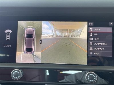 PORSCHE MACAN - 2