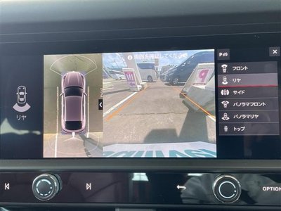 PORSCHE MACAN - 3