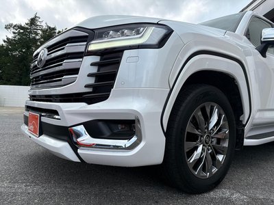 صورة 9 لـ 2024 Toyota LAND CRUISER 300