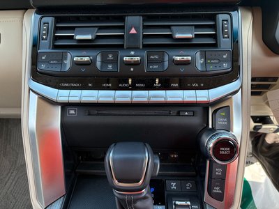 2024 Toyota LAND CRUISER 300 缩略图 45