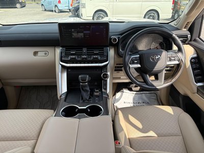 2024 Toyota LAND CRUISER 300 缩略图 35