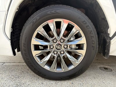 2024 Toyota LAND CRUISER 300 缩略图 22