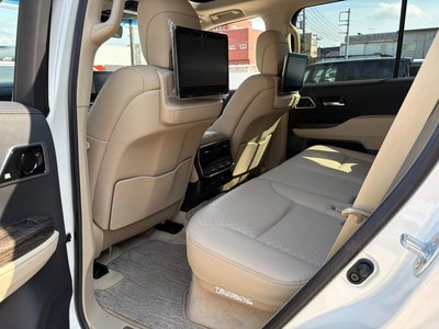 2024 Toyota LAND CRUISER 300 缩略图 58