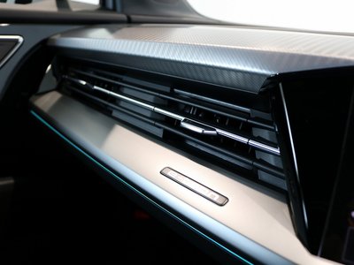 2025 AUDI Q4 SPORTBACK E-TRON thumbnail 34