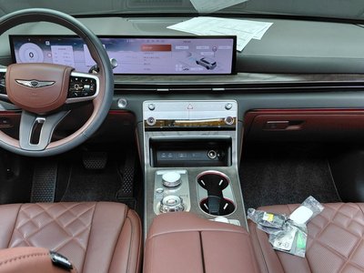 GENESIS GV80 - 5