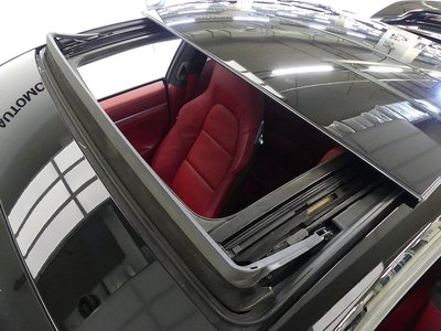 2012 Porsche 911 — миниатюра 16