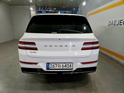 GENESIS GV80 - 3