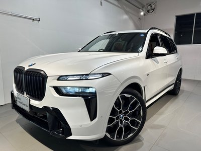 BMW X7 - 7