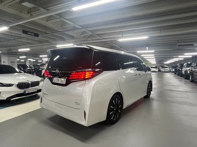 TOYOTA ALPHARD - 5