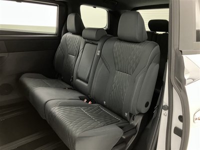 2025 Toyota ALPHARD — миниатюра 28