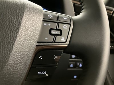2025 Toyota ALPHARD — миниатюра 17