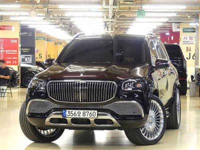 MERCEDES-BENZ GLS - 2