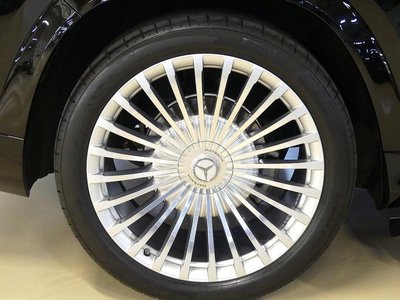 MERCEDES-BENZ GLS - 6