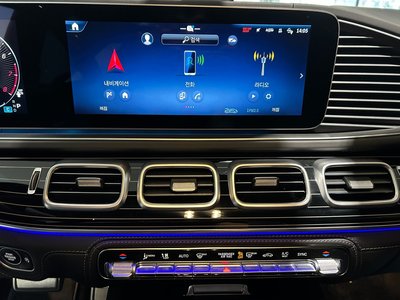 2025 Mercedes-BENZ GLS — миниатюра 12