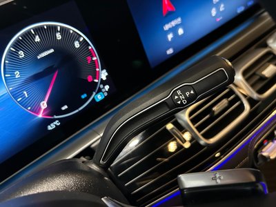 MERCEDES-BENZ GLS - 9