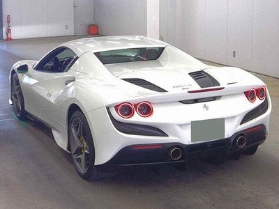 FERRARI F8 SPIDER - 2