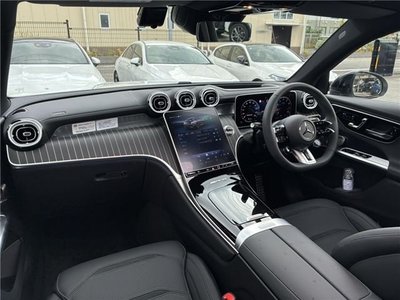 صورة 3 لـ 2025 Mercedes-BENZ GLC AMG