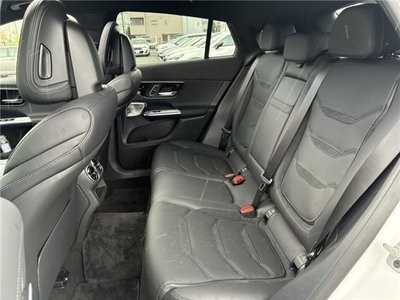 صورة 7 لـ 2025 Mercedes-BENZ GLC AMG
