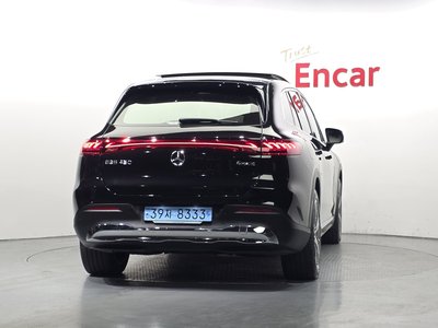 MERCEDES-BENZ EQS - 3