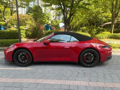 2025 Porsche 911 缩略图 14