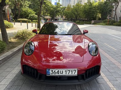 صورة 2 لـ 2025 Porsche 911