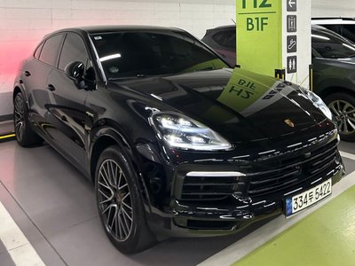 PORSCHE CAYENNE - 1