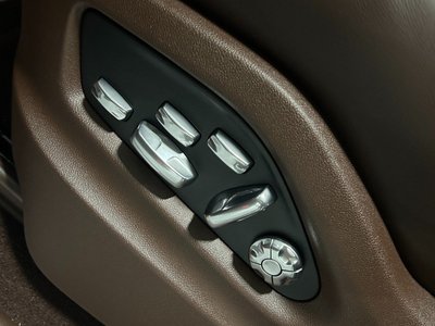 PORSCHE CAYENNE - 9