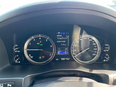 صورة مصغرة 21 لـ 2017 Lexus LX