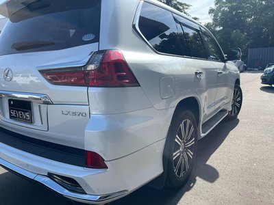 صورة مصغرة 14 لـ 2017 Lexus LX