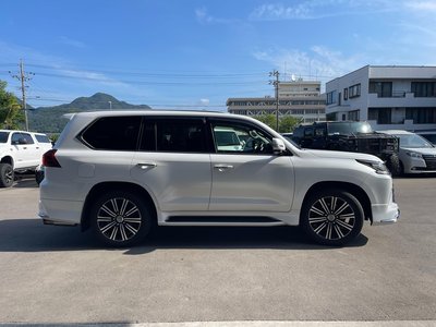 2017 Lexus LX 照片 4