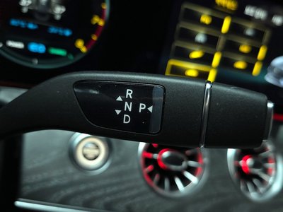 MERCEDES-BENZ GT AMG - 9