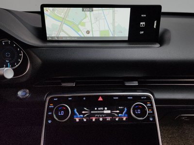 2022 Genesis GV80 thumbnail 18